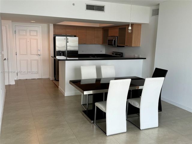 140 S Dixie Hwy 521, Hollywood, FL 33020