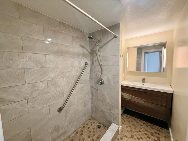 14 Gilson Road 1, Quincy, MA 02169