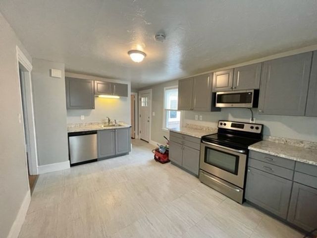 14 Gilson Road 1, Quincy, MA 02169