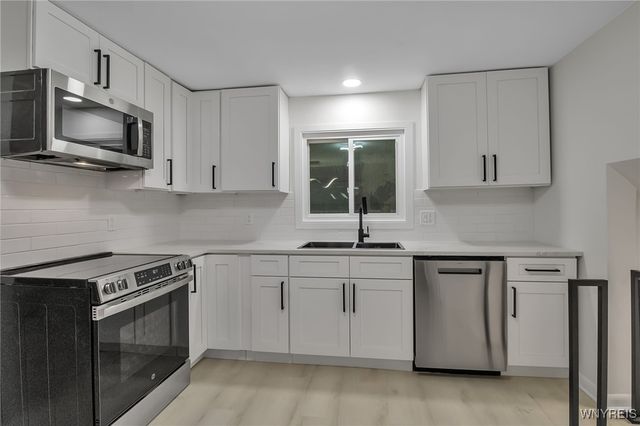 4300 Fairfield Drive, Clarence, NY 14221