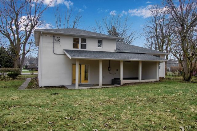 4300 Fairfield Drive, Clarence, NY 14221