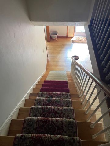 10 Crowningshield Drive, Paxton, MA 01612