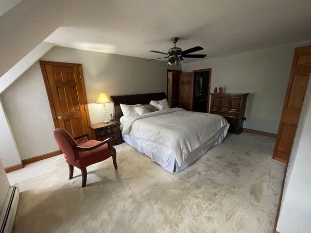 10 Crowningshield Drive, Paxton, MA 01612