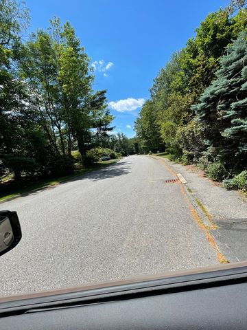 10 Crowningshield Drive, Paxton, MA 01612