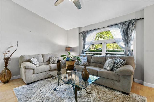 283 CHESTNUT AVENUE, Orange City, FL 32763