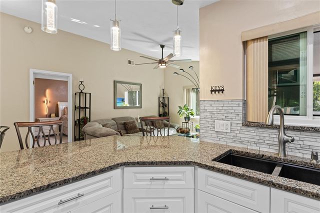 283 CHESTNUT AVENUE, Orange City, FL 32763