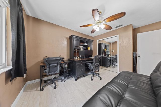 283 CHESTNUT AVENUE, Orange City, FL 32763