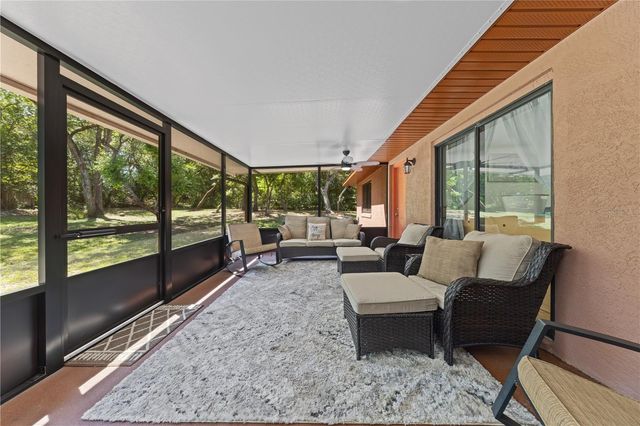 283 CHESTNUT AVENUE, Orange City, FL 32763