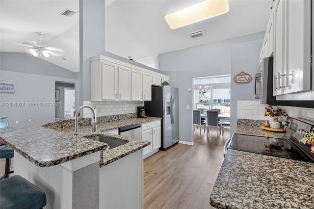 1020 NW 14th St, Cape Coral, FL 33993