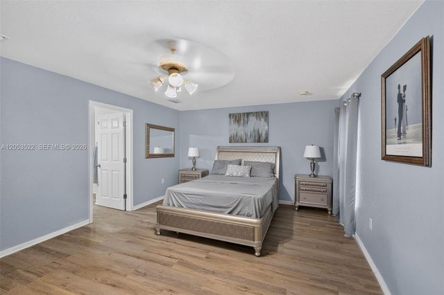 1020 NW 14th St, Cape Coral, FL 33993