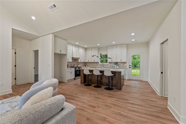 3 Aberdeen Drive, Bella Vista, AR 72715