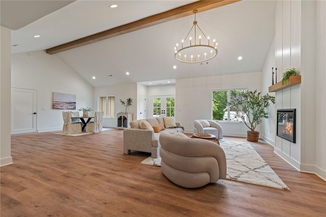 3 Aberdeen Drive, Bella Vista, AR 72715