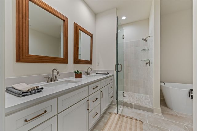 3 Aberdeen Drive, Bella Vista, AR 72715