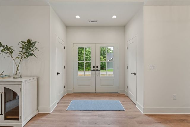 3 Aberdeen Drive, Bella Vista, AR 72715