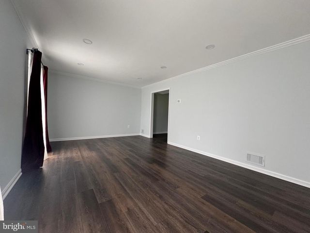 1717 FALLSWAY DR, Crofton, MD 21114