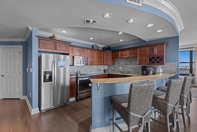 10 Harbor Boulevard W625, Destin, FL 32541