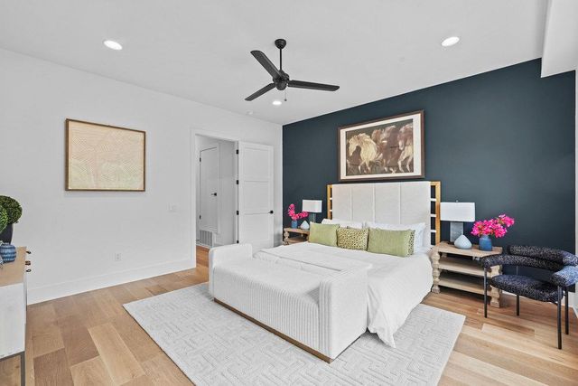1719 Spyglass DR 17, Austin, TX 78746