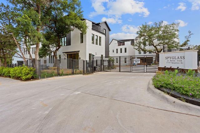 1719 Spyglass DR 17, Austin, TX 78746