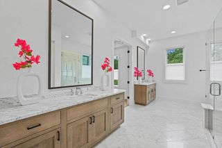 1719 Spyglass DR 17, Austin, TX 78746