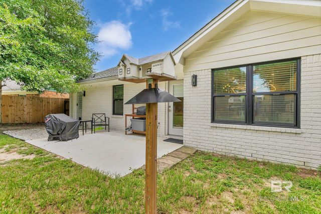 10728 Silver Creek Drive, Pensacola, FL 32506