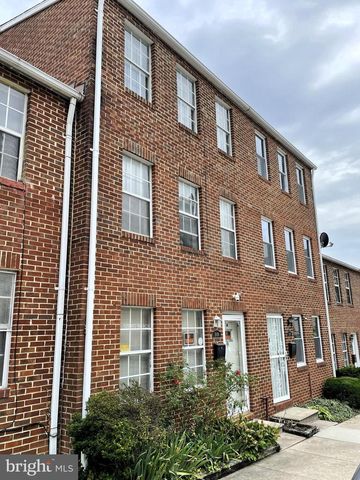 1009 SOMERSET ST, Baltimore, MD 21202