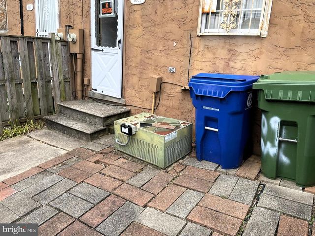 1009 SOMERSET ST, Baltimore, MD 21202
