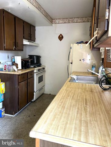 1009 SOMERSET ST, Baltimore, MD 21202
