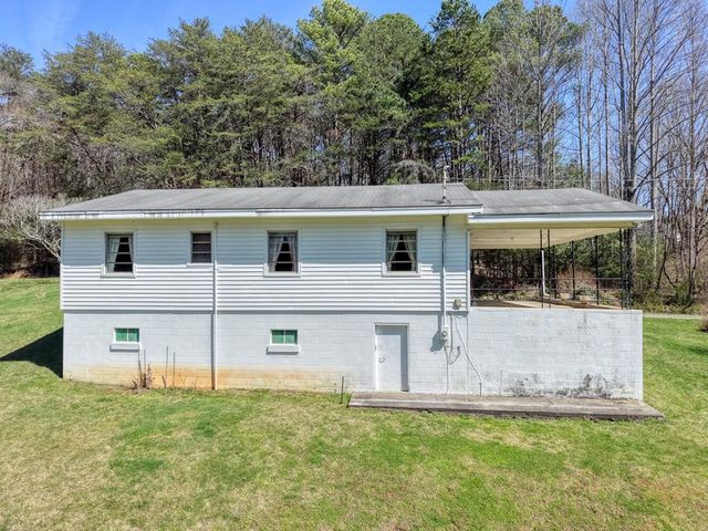 222 Vellenorth Road, Blue Ridge, GA 30513