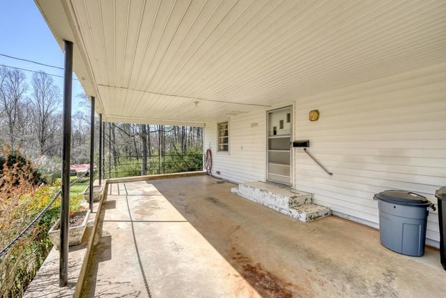 222 Vellenorth Road, Blue Ridge, GA 30513