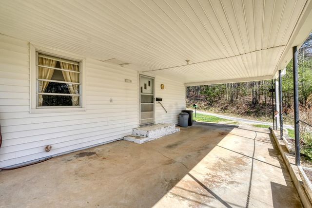 222 Vellenorth Road, Blue Ridge, GA 30513