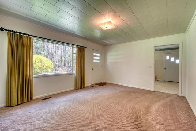 222 Vellenorth Road, Blue Ridge, GA 30513