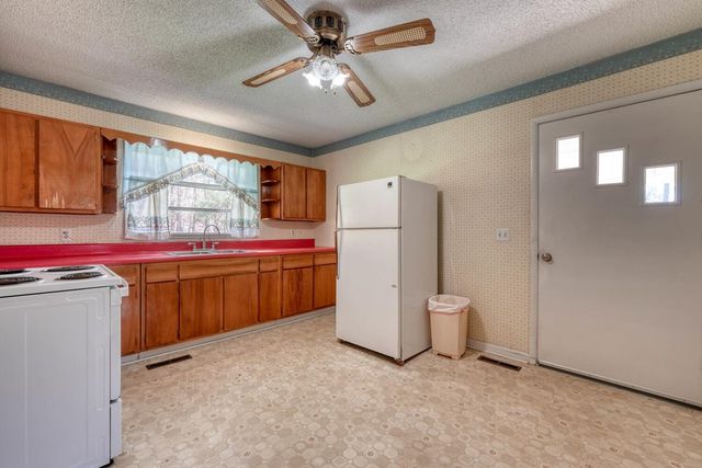 222 Vellenorth Road, Blue Ridge, GA 30513