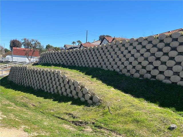 30580 Del Rey Rd, Temecula, CA 92591