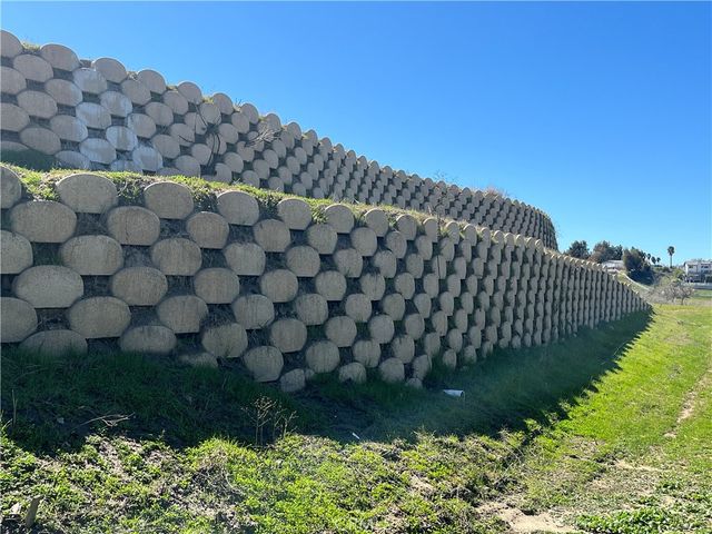 30580 Del Rey Rd, Temecula, CA 92591