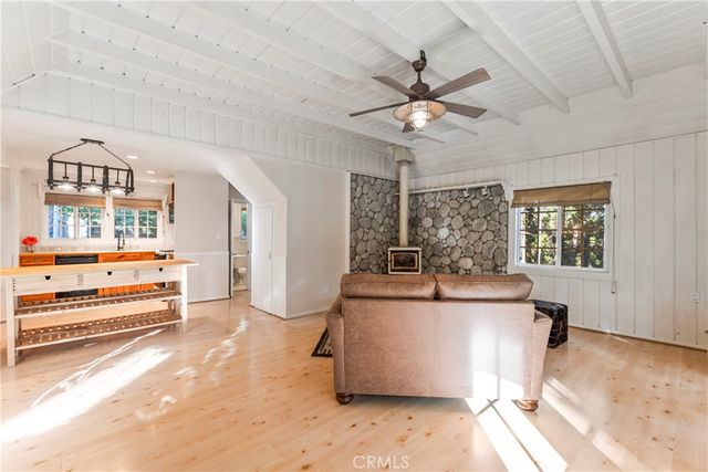 784 Sierra Vista, Twin Peaks, CA 92391