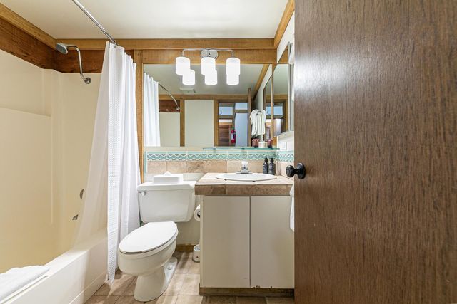 5096 Gold Bend, Truckee, CA 96161