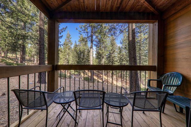 5096 Gold Bend, Truckee, CA 96161