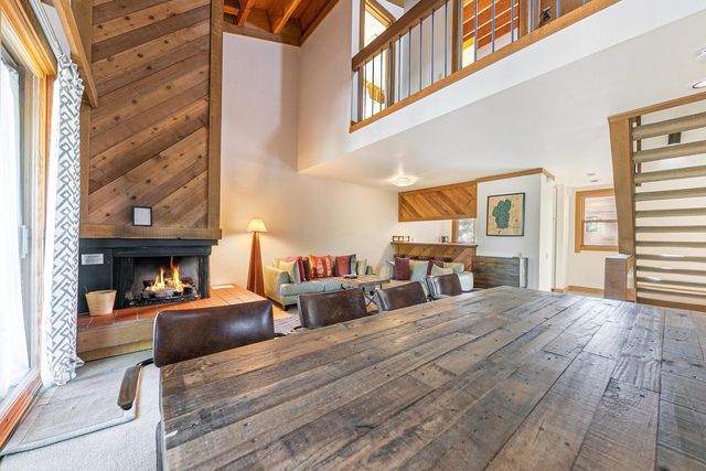 5096 Gold Bend, Truckee, CA 96161