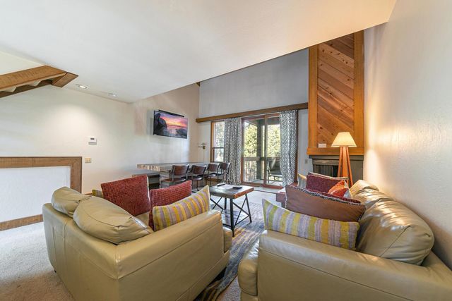 5096 Gold Bend, Truckee, CA 96161