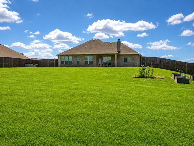 690 Serenity Lane, Red Oak, TX 75154