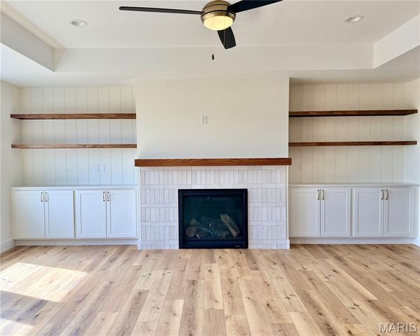 221 George Bush Boulevard, Troy, IL 62294