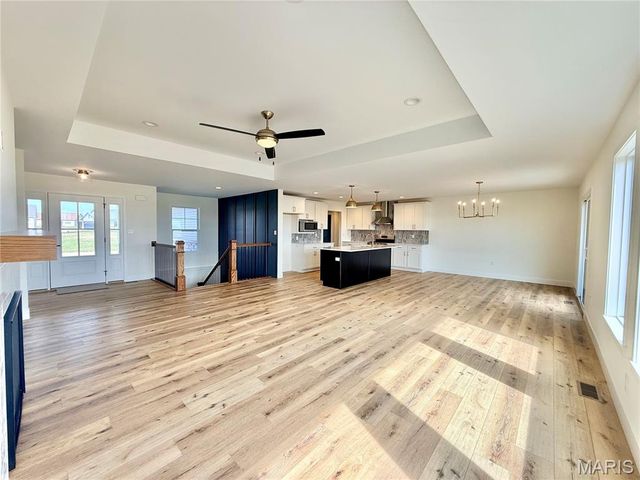 221 George Bush Boulevard, Troy, IL 62294