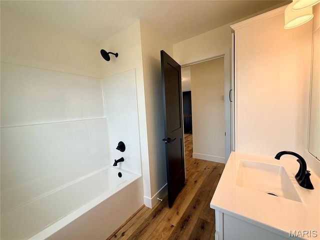 221 George Bush Boulevard, Troy, IL 62294