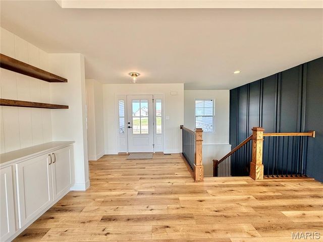 221 George Bush Boulevard, Troy, IL 62294