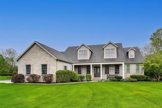 292 River Run Drive, Saint Joseph, MI 49085