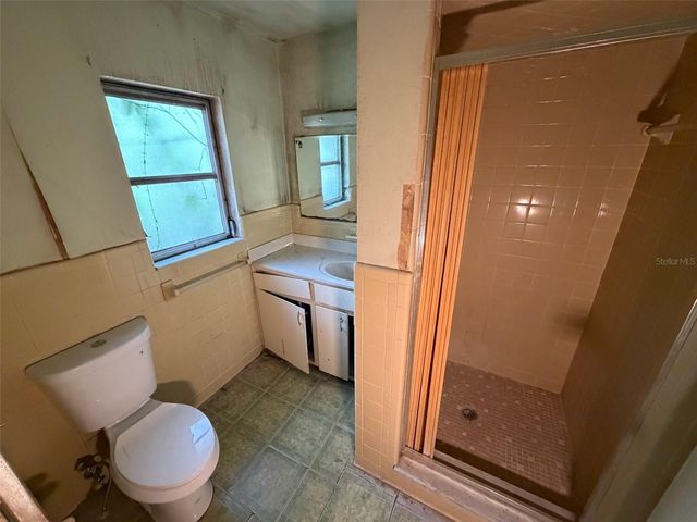 1808 SARAZEN DRIVE, Orlando, FL 32808