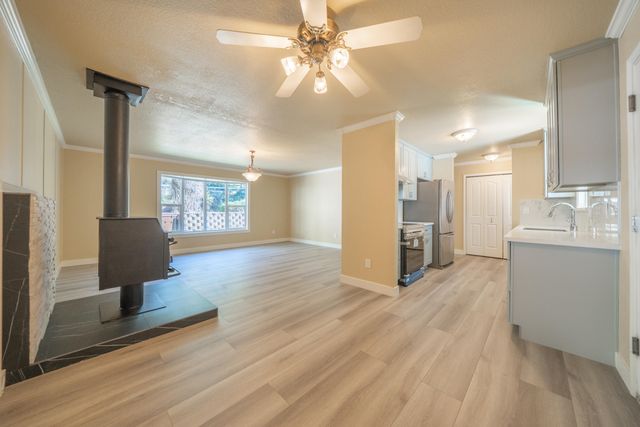 19707 Copper Canyon Road, Redding, CA 96003