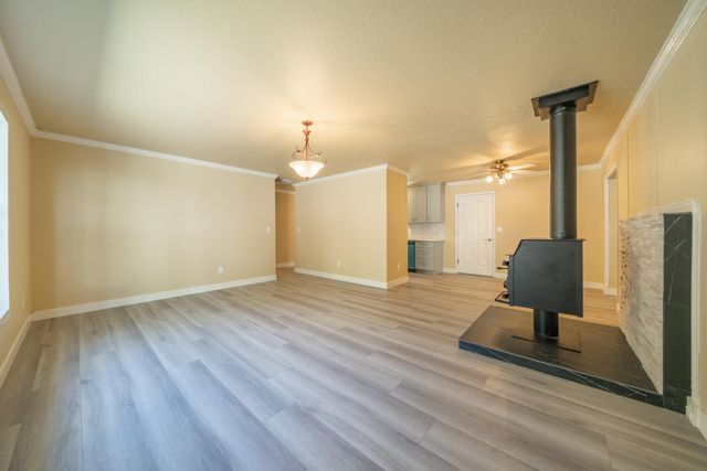 19707 Copper Canyon Road, Redding, CA 96003