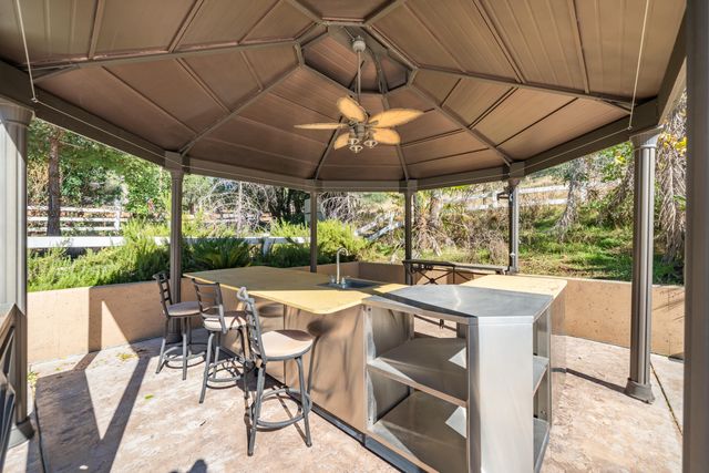 19707 Copper Canyon Road, Redding, CA 96003