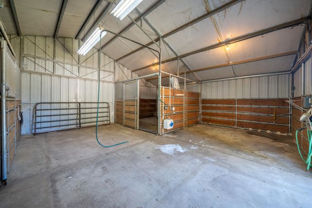 19707 Copper Canyon Road, Redding, CA 96003